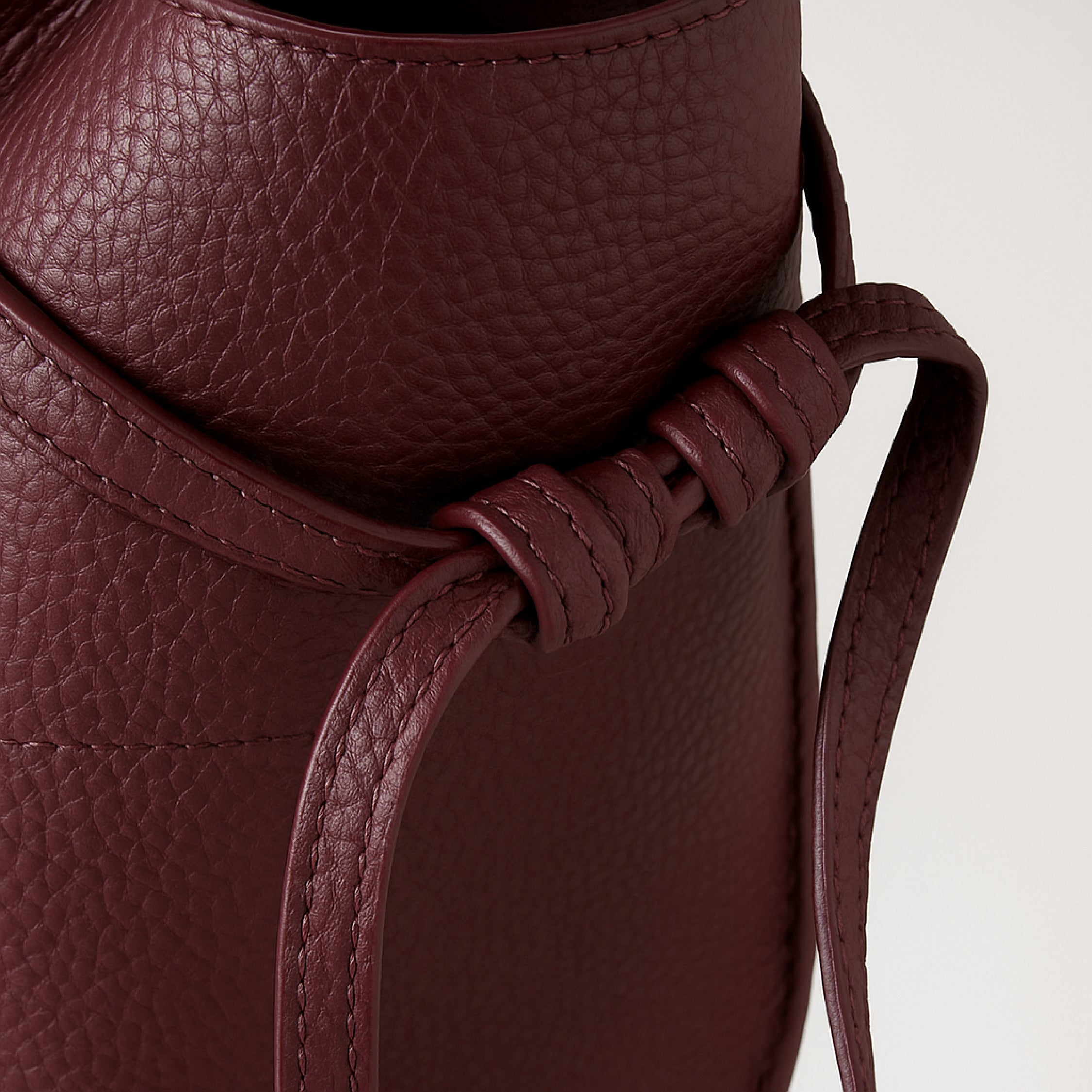 Maxi Tote - Burgundy