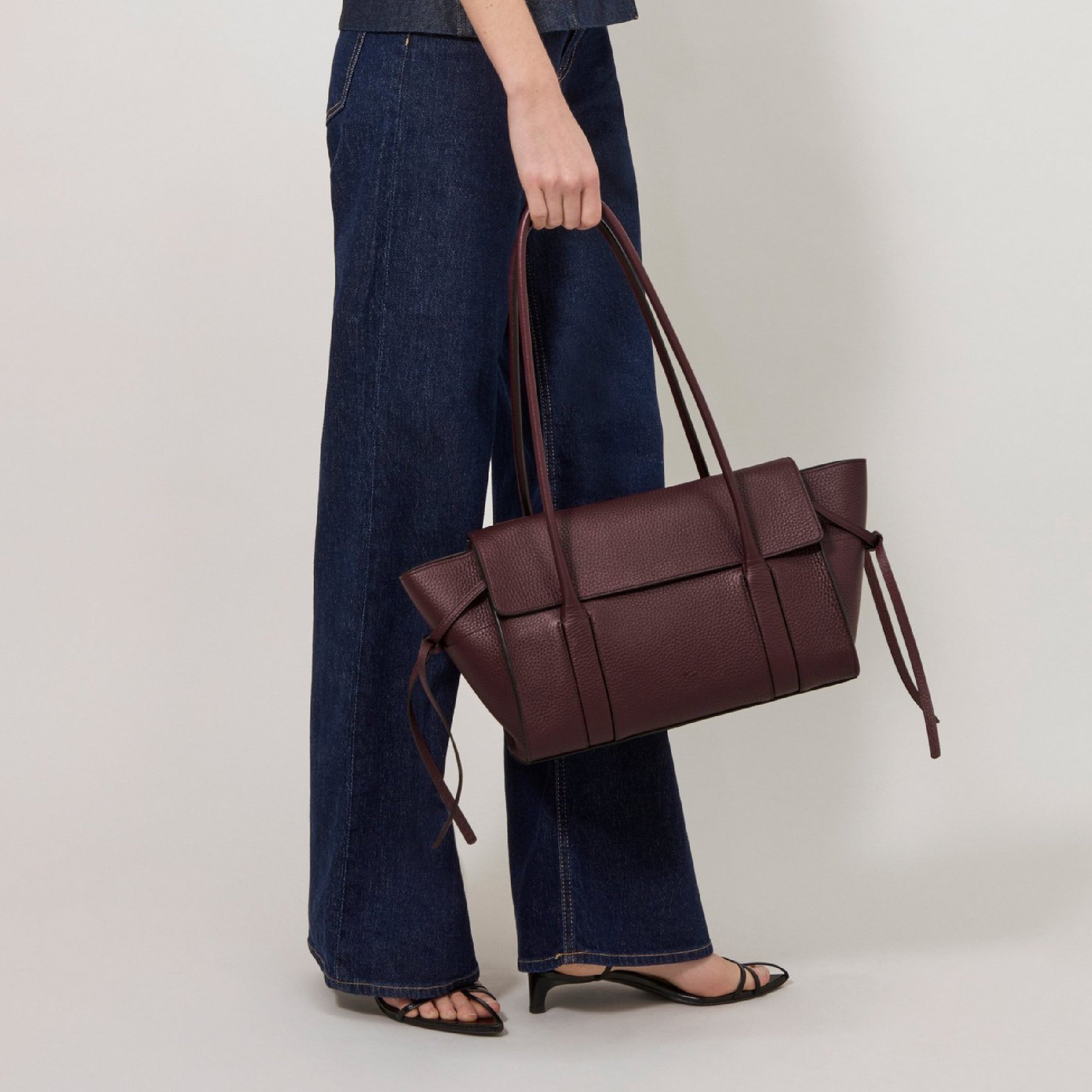 Midi Tote - Burgundy